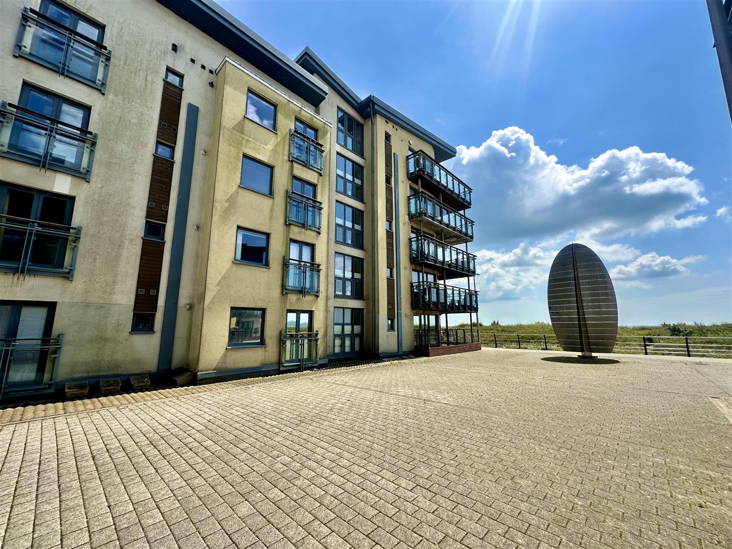 St Margarets Court, Marina, Swansea, SA1 1JZ